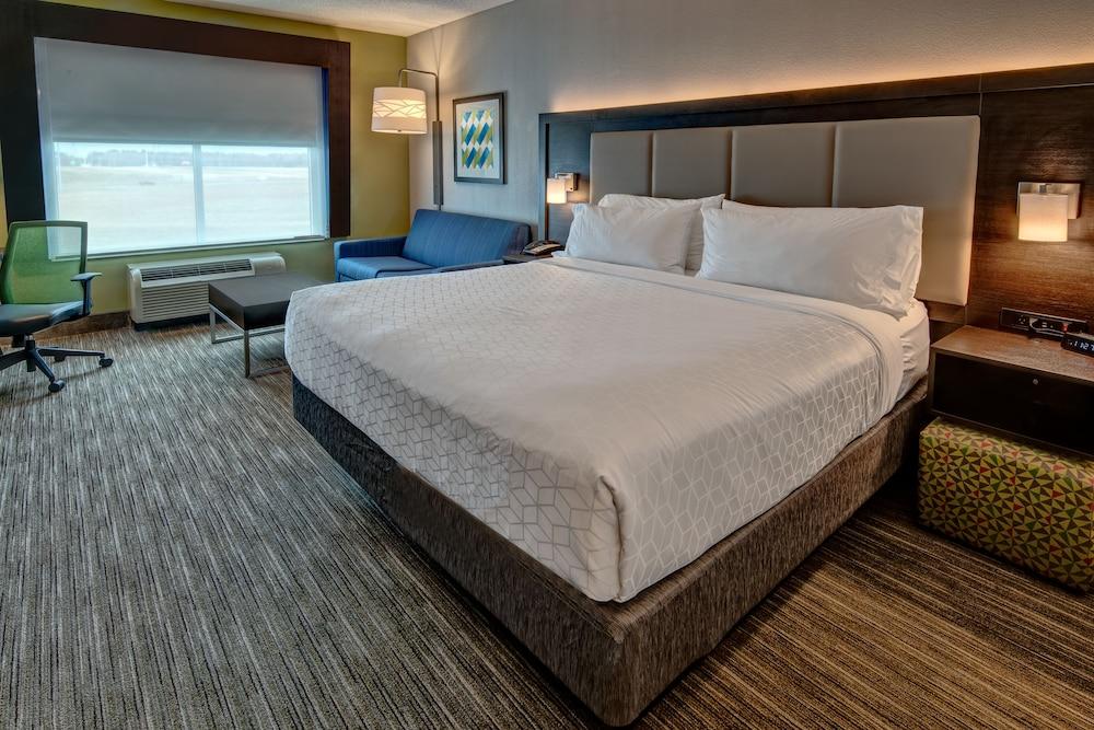 Holiday Inn Express Hotel & Suites Jackson NE by IHG photo 18