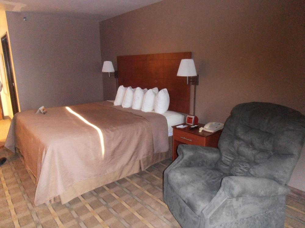 Quality Inn Thermopolis Near Hot Springs photo 11