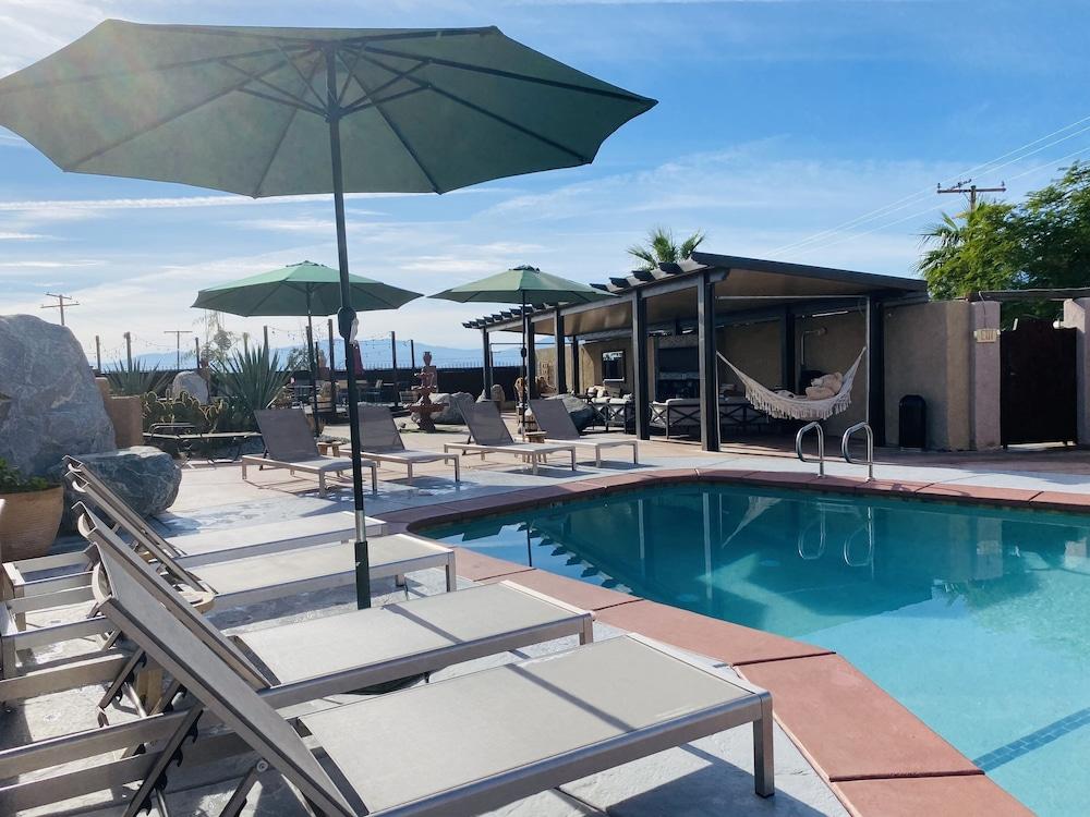 Mi Kasa Hot Springs 420, Adults only, Clothing Optional photo 7