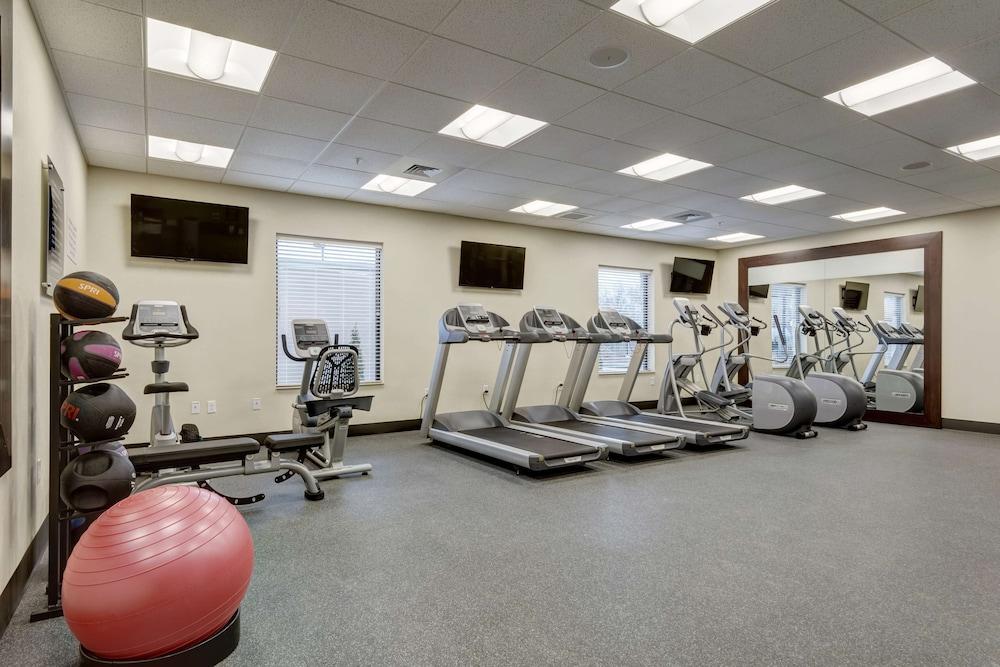 Hampton Inn St. Louis Wentzville photo 28