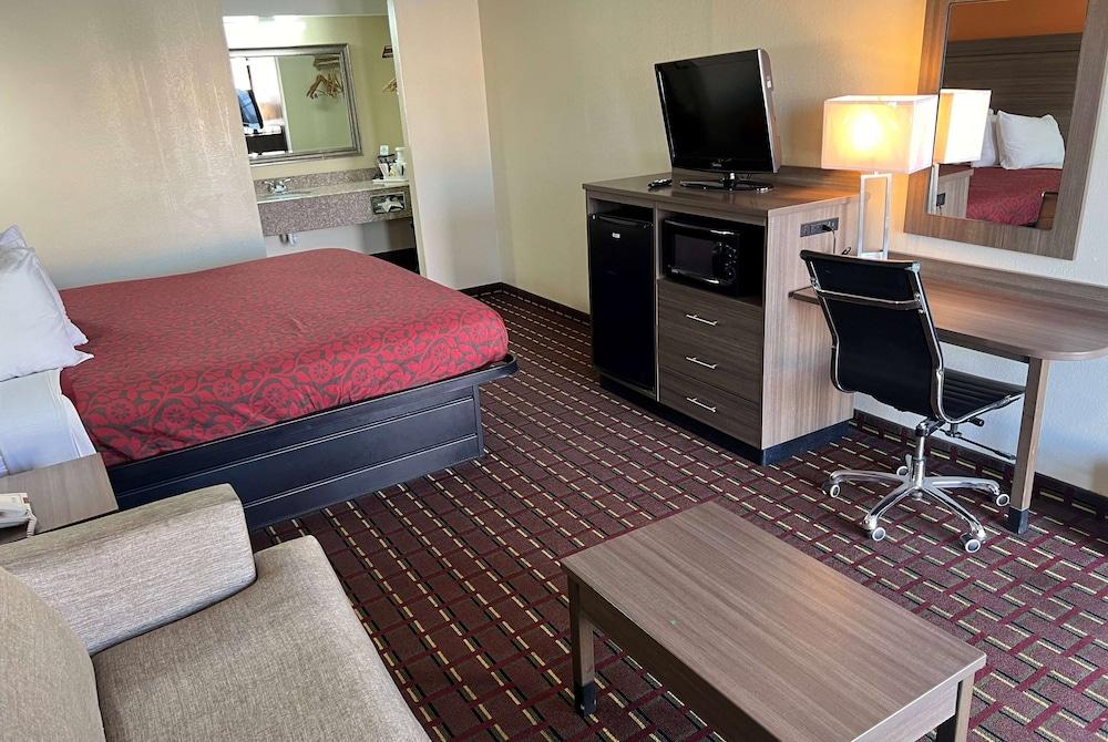 Days Inn by Wyndham El Reno photo 6