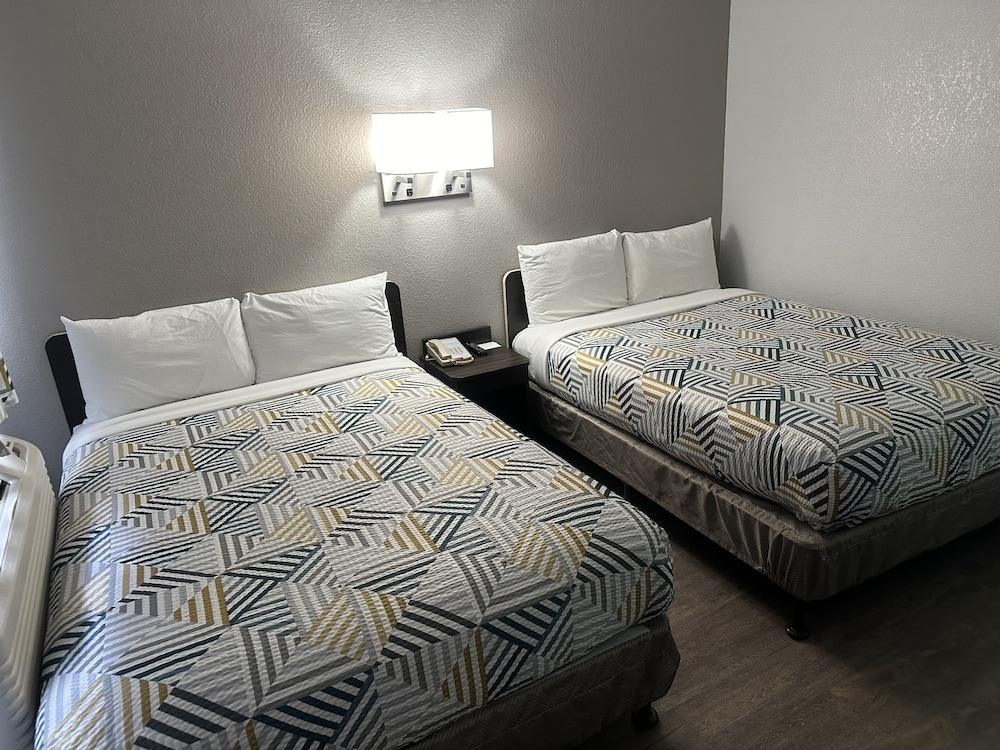 Motel 6 Grants, NM photo 24