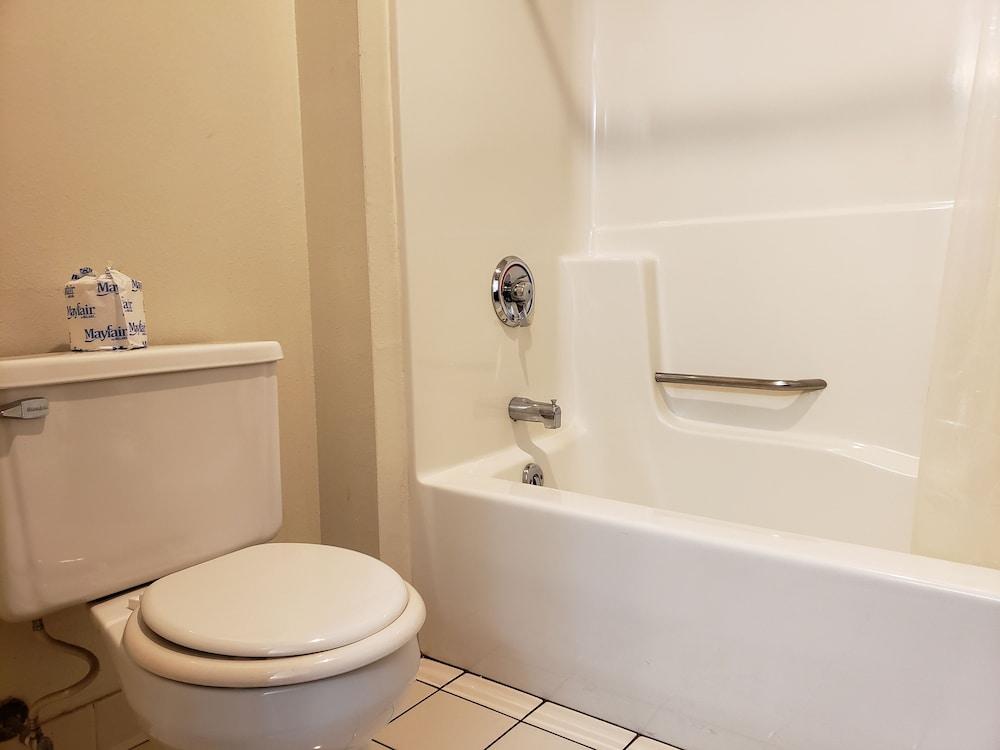 Dells Park Motel photo 18