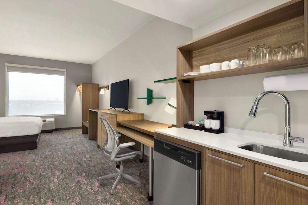 Home2 Suites By Hilton San Juan photo 12