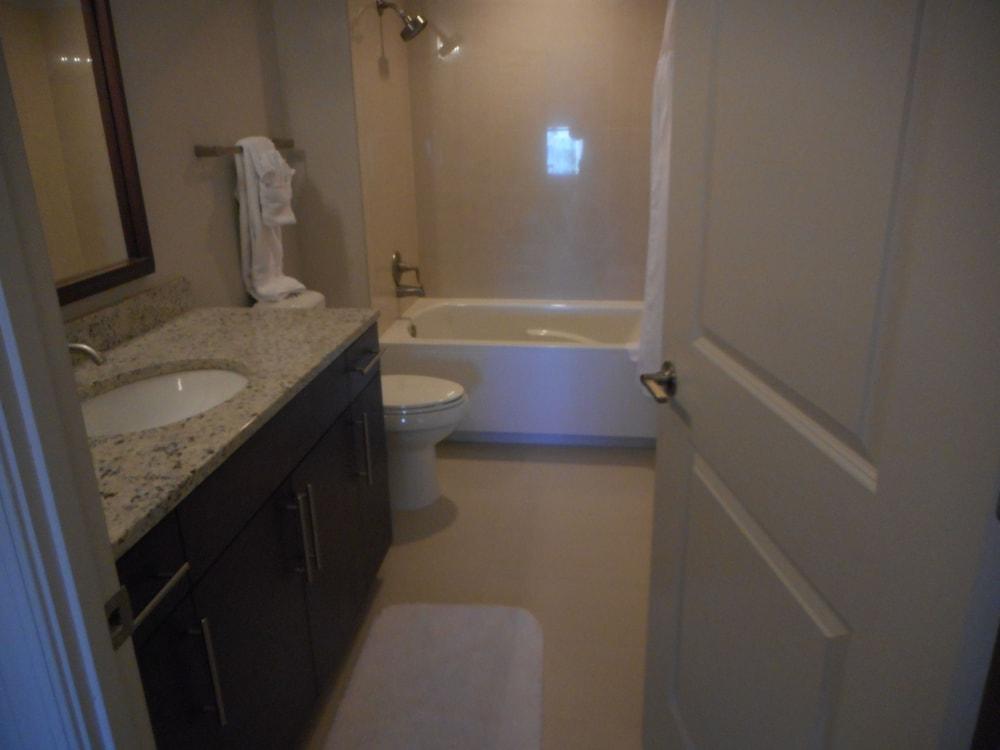 Weichert Suites at The Ovation photo 14