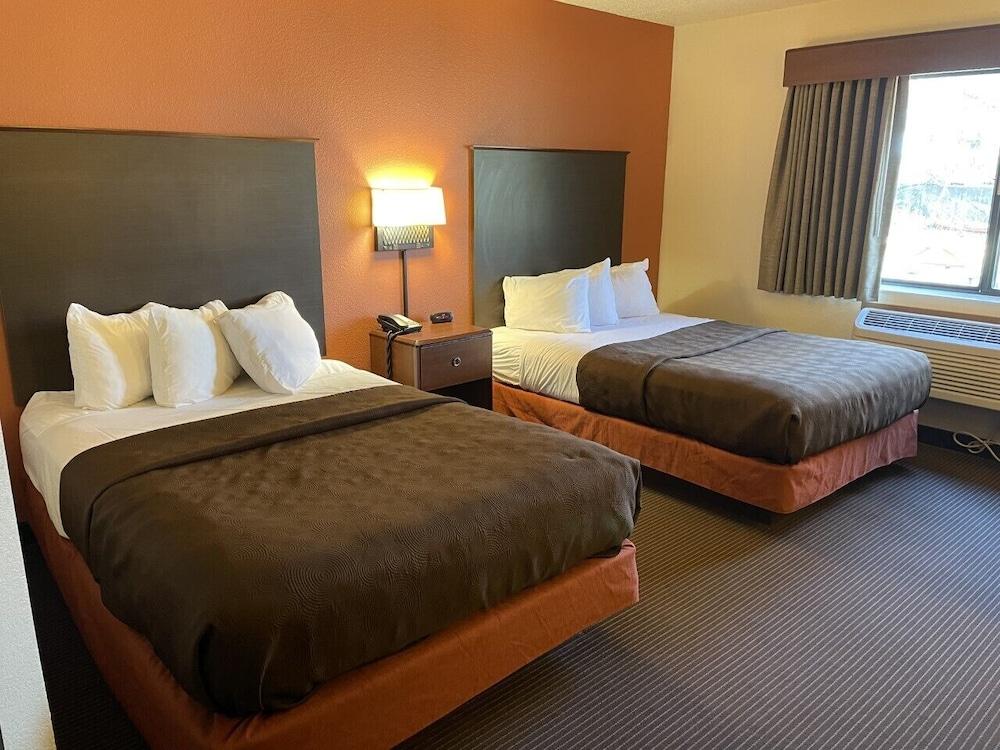 AmericInn by Wyndham Minocqua photo 48