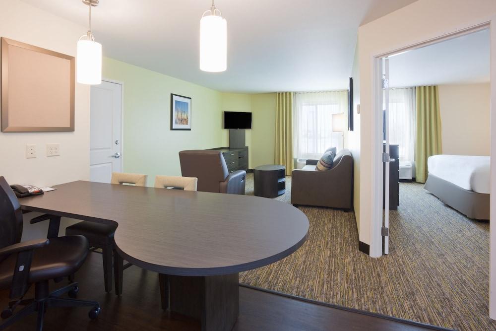 Candlewood Suites Bemidji - Paul Bunyan by IHG photo 9