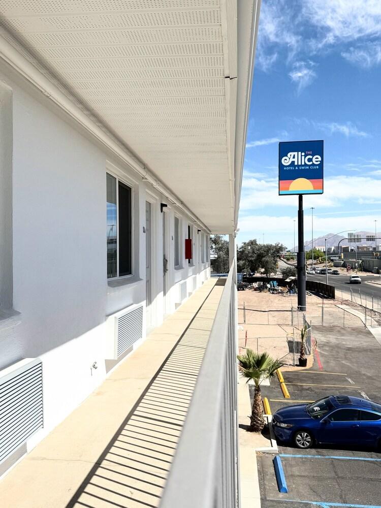 The Alice Hotel photo 41