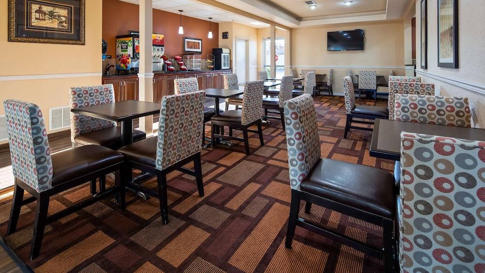 Baymont by Wyndham Lubbock photo 17