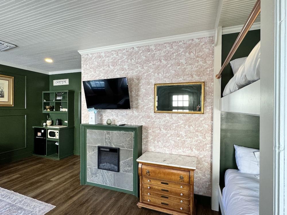 The Rockhound Boutique Hotel photo 11