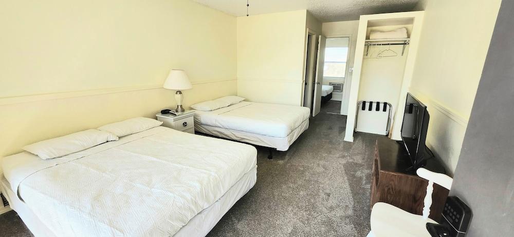 Twin Lakes Inn photo 19