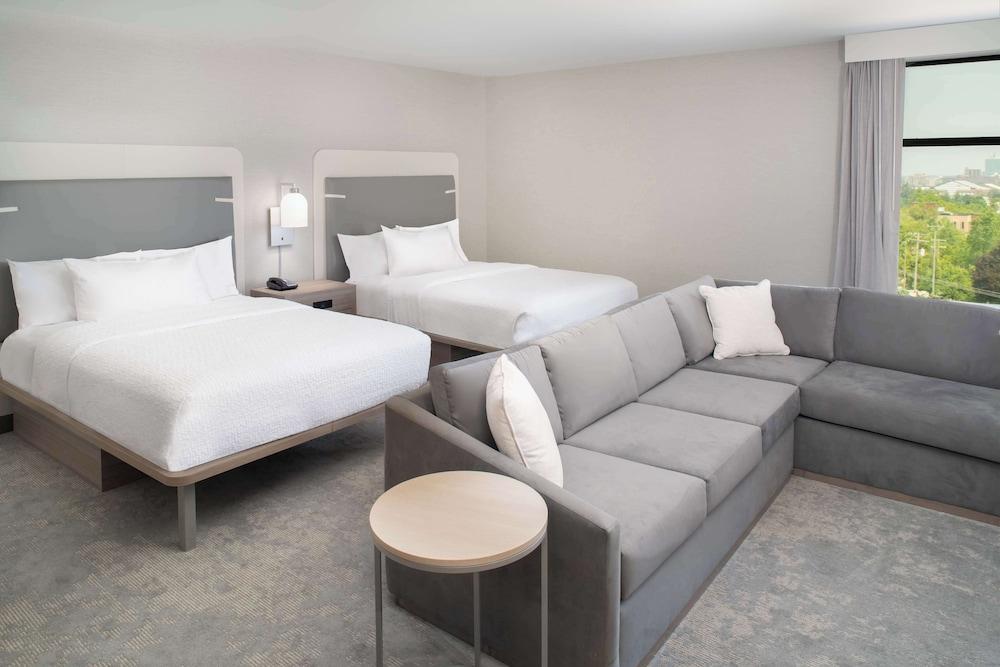 Homewood Suites by Hilton Ann Arbor photo 11
