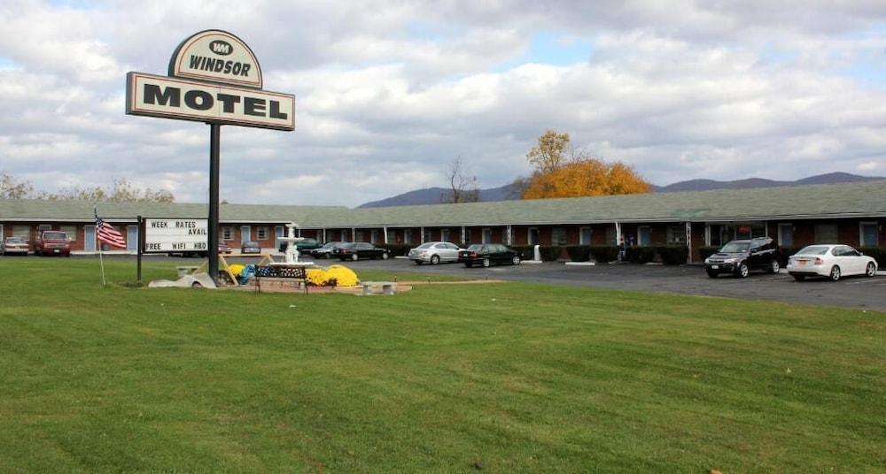 Windsor Motel photo 1