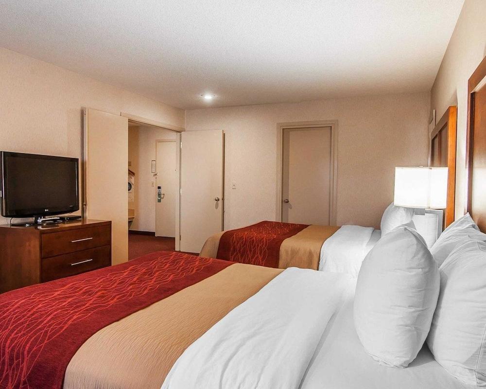 Comfort Inn & Suites Klamath Falls photo 15