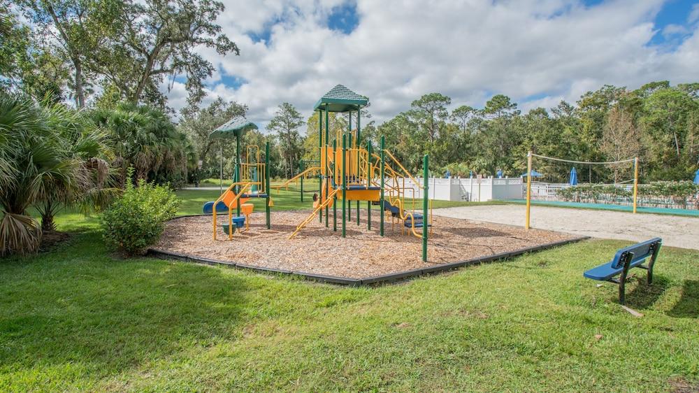 Barefoot Suites photo 33