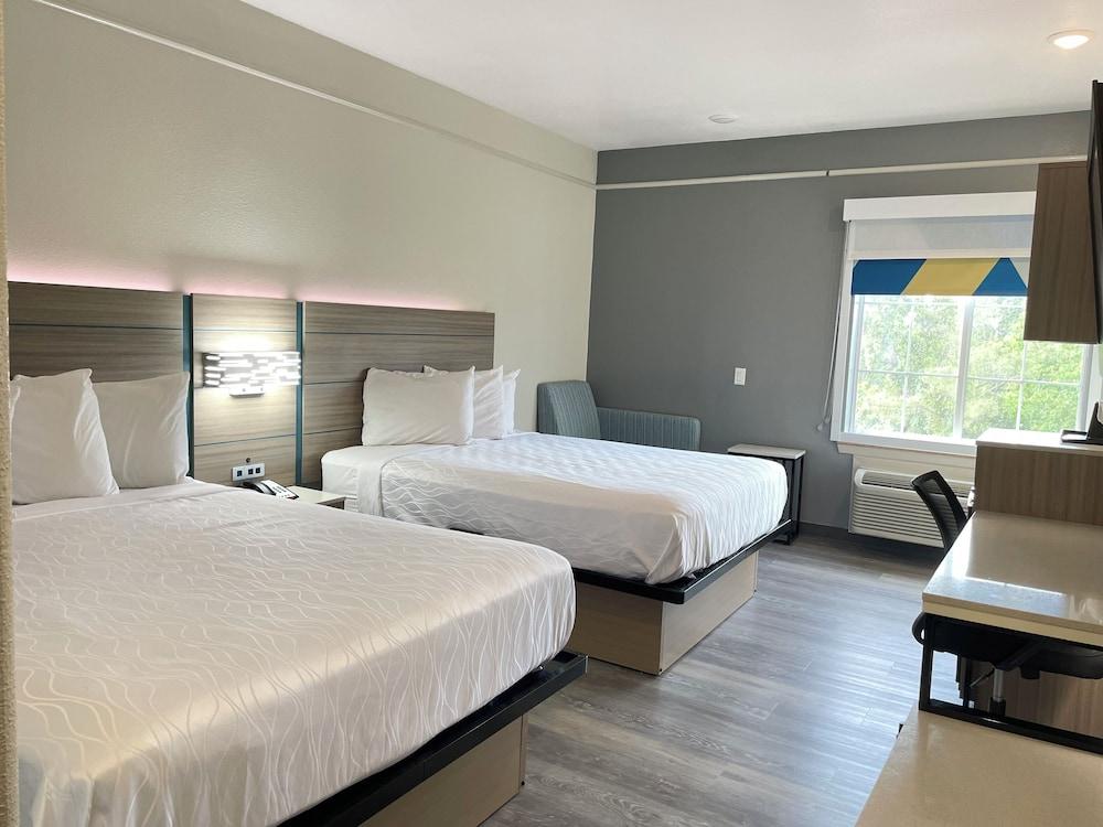Sonesta Essential Hotel Houston-I-45 Spring photo 16