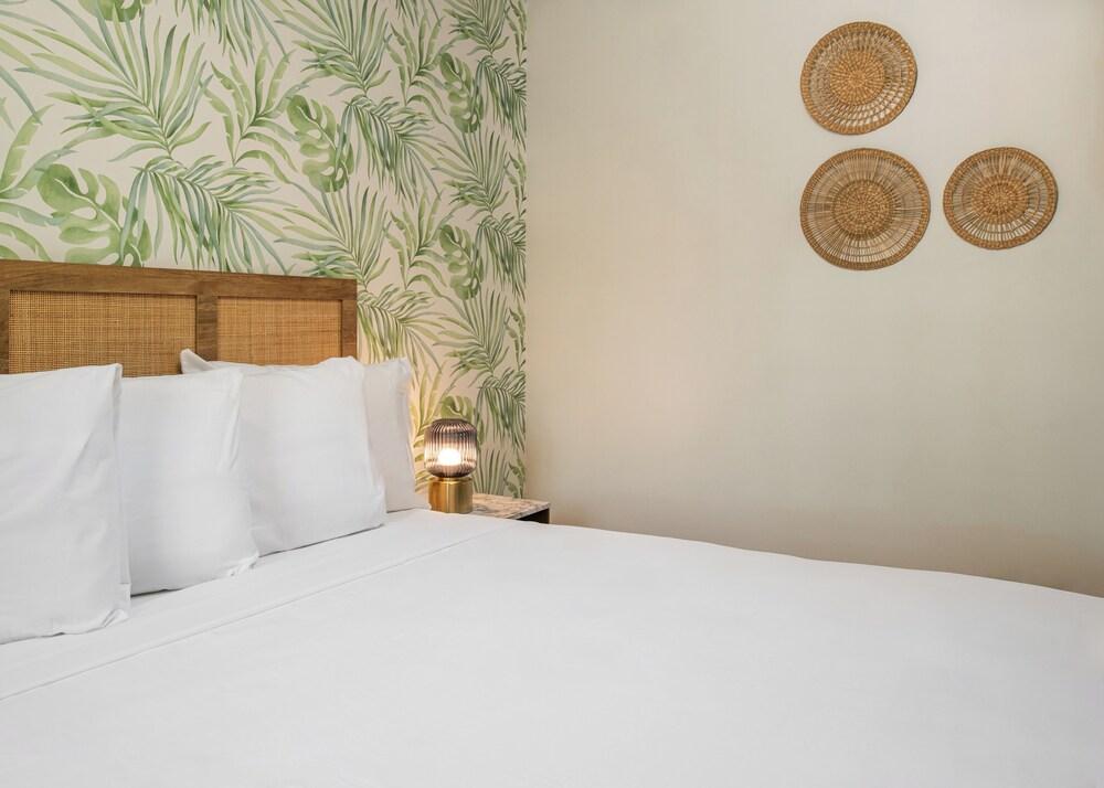 The LEEF Hotel photo 11