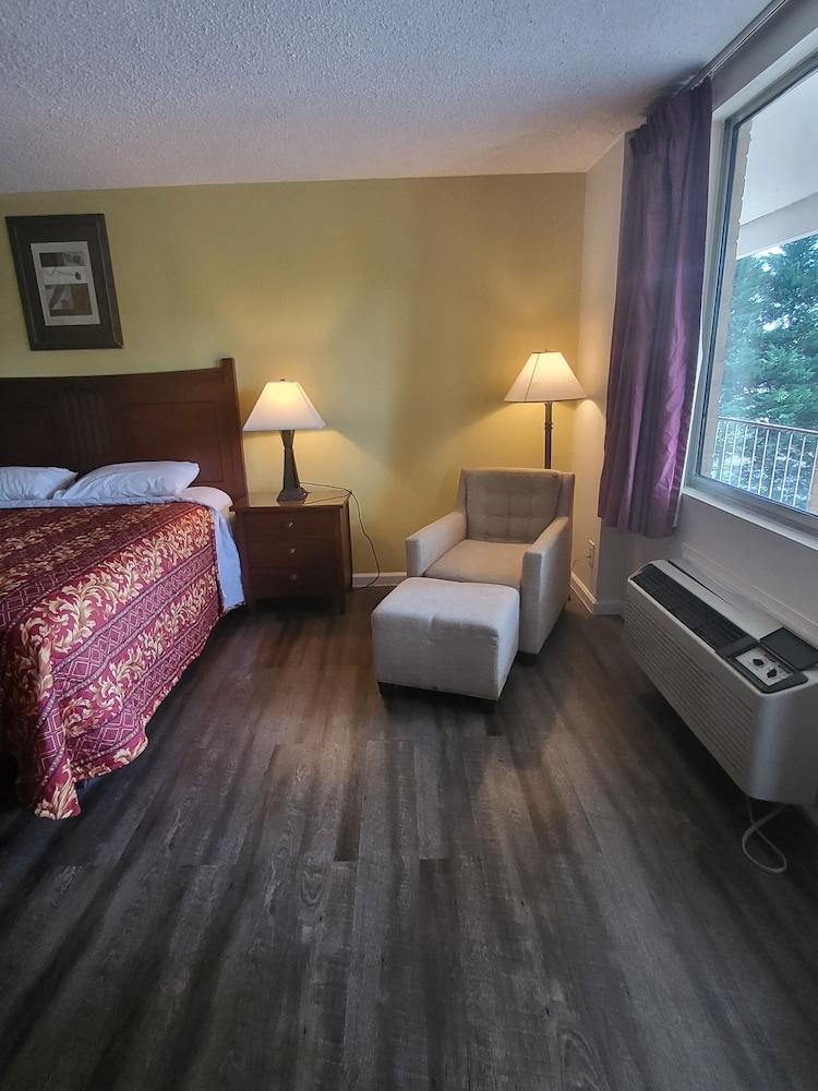 America's Inn photo 10