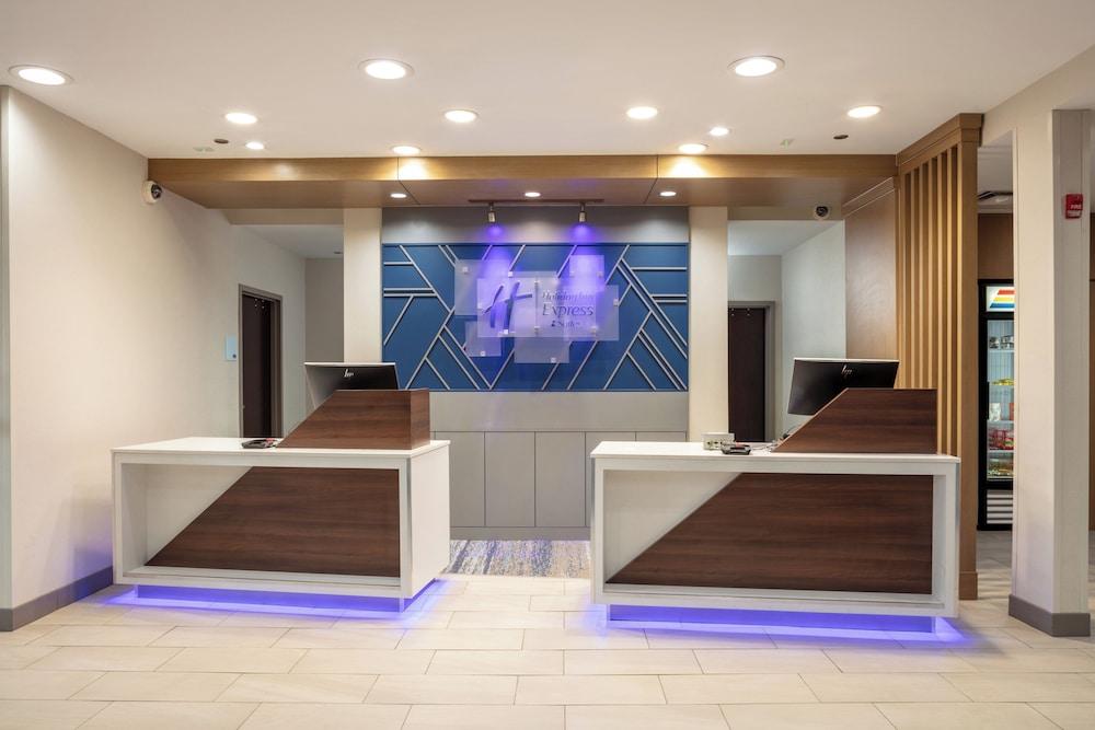 Holiday Inn Express & Suites El Paso West by IHG photo 19