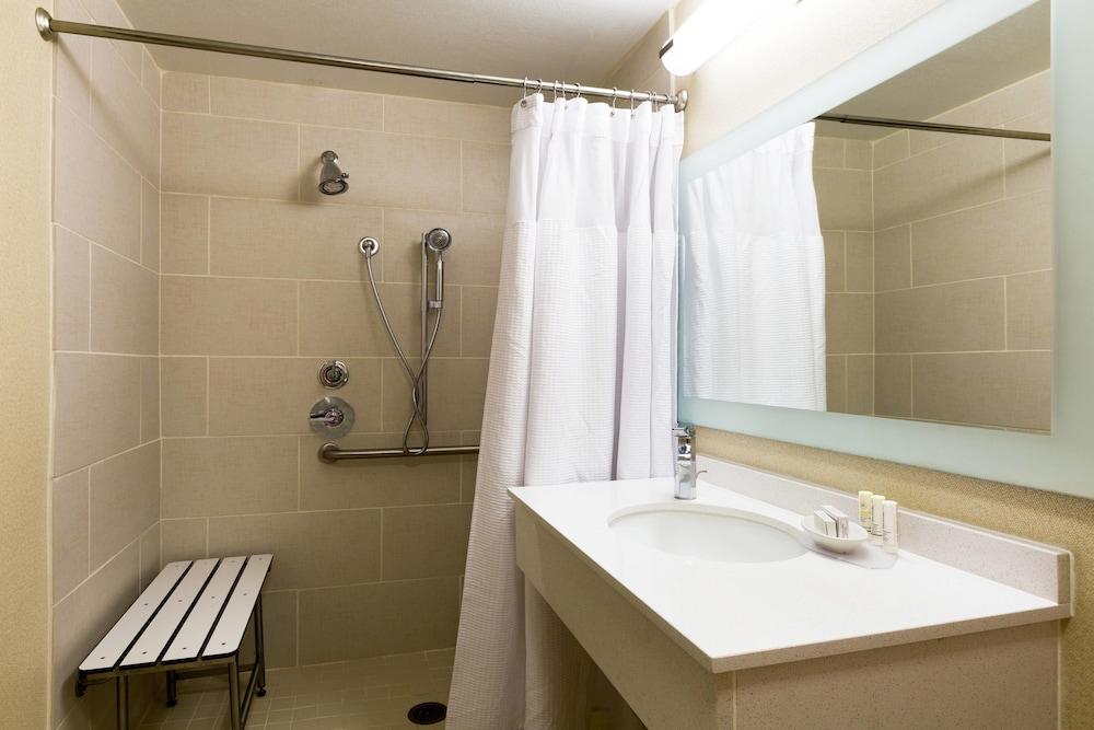 SpringHill Suites by Marriott Austin South photo 17