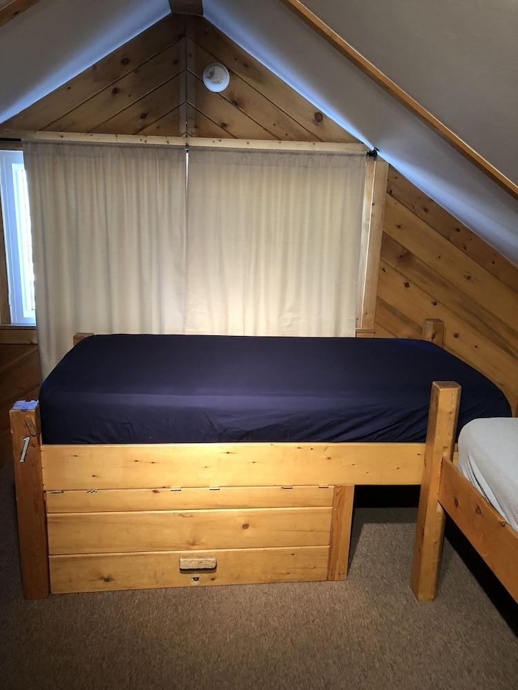Estes Park Adventure Hostel photo 21