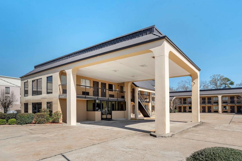 Econo Lodge Pearl - Jackson photo 15
