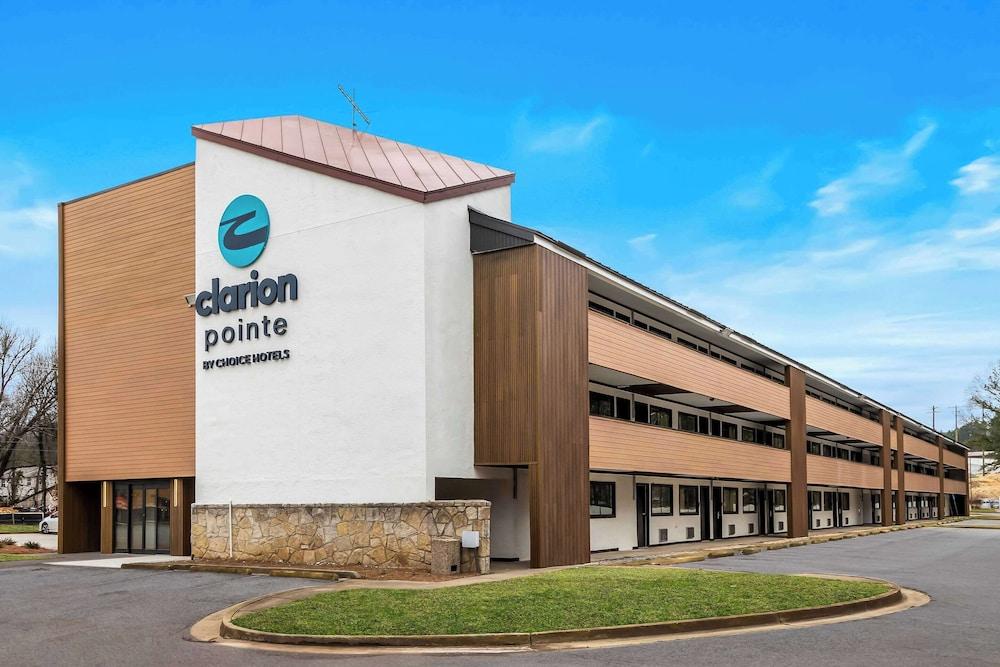 Clarion Pointe Kennesaw Town Center photo 35