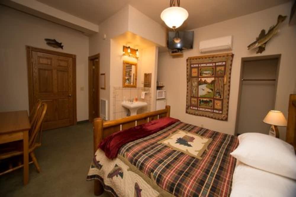 Stone Mill Hotel & Suites photo 9