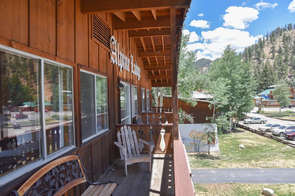 Alpine Lodge photo 92