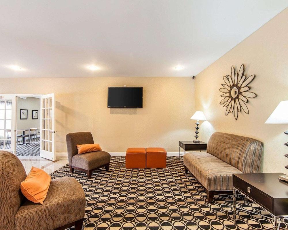 Quality Inn & Suites Bremen photo 5