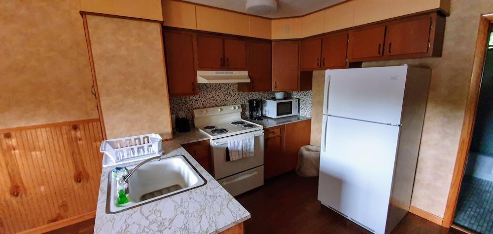 Red Ranch Motel photo 52