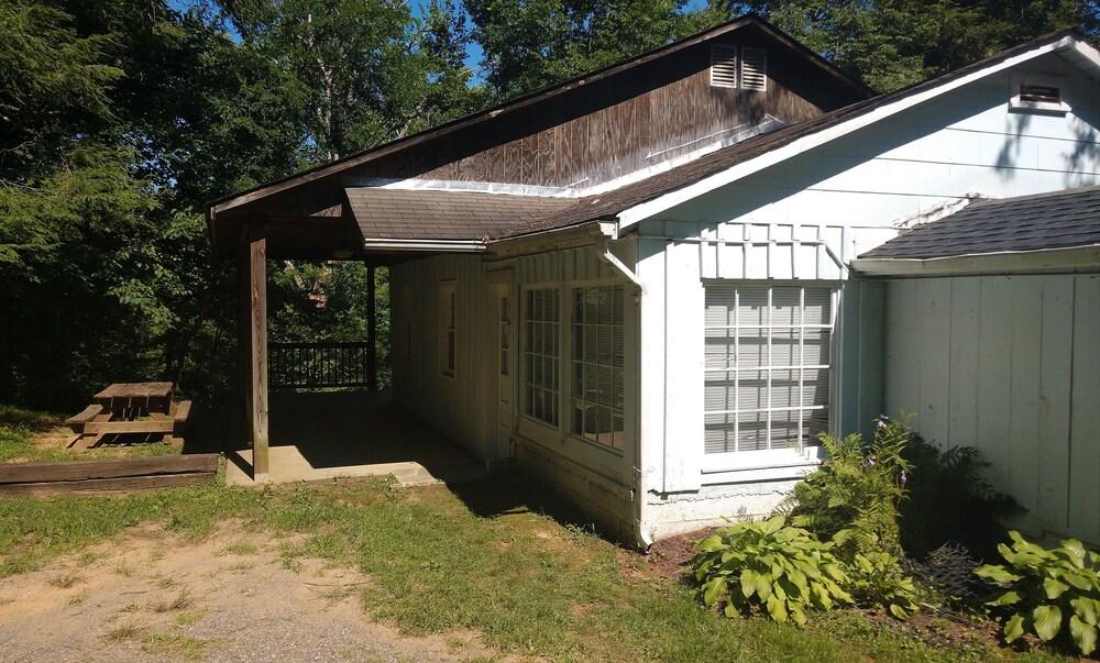 Graves Mountain Farm & Lodges photo 14