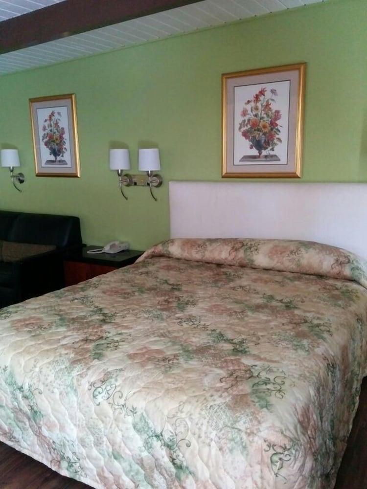Budget Inn Vallejo/Napa Valley photo 34