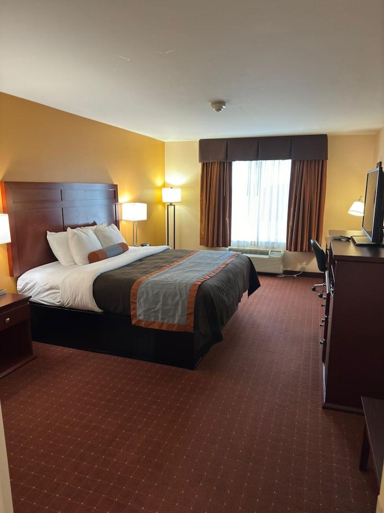Americas Best Value Inn St. Robert photo 11