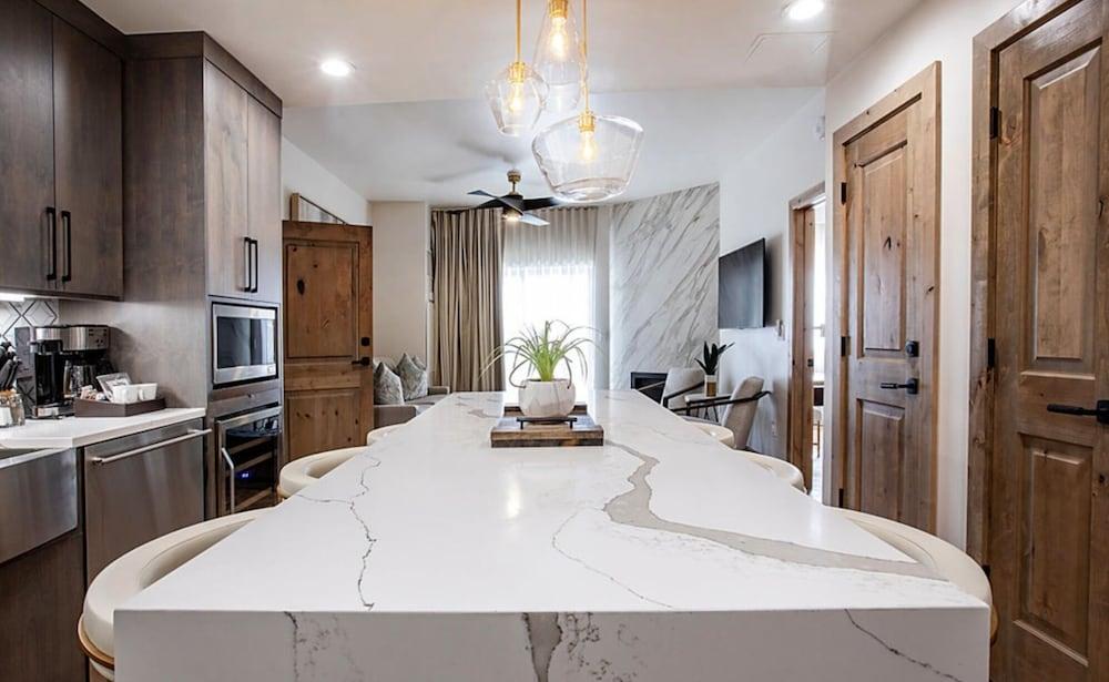 Westgate by Canyons Village Rentals photo 44