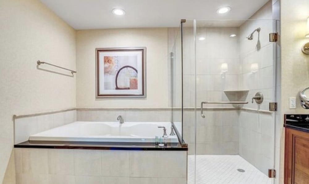 MGM Vegas Signature Suites Collection photo 61