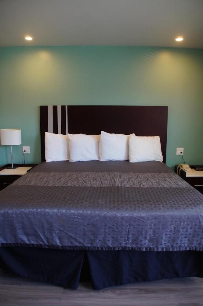 Beach Inn Motel photo 18