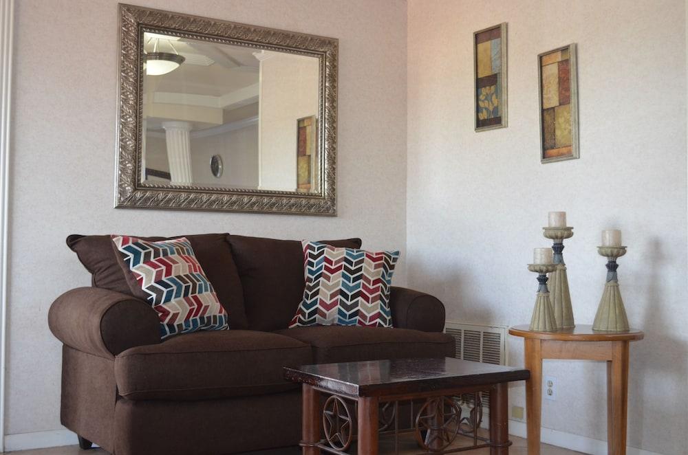 Hill Country Inn Marble Falls photo 12