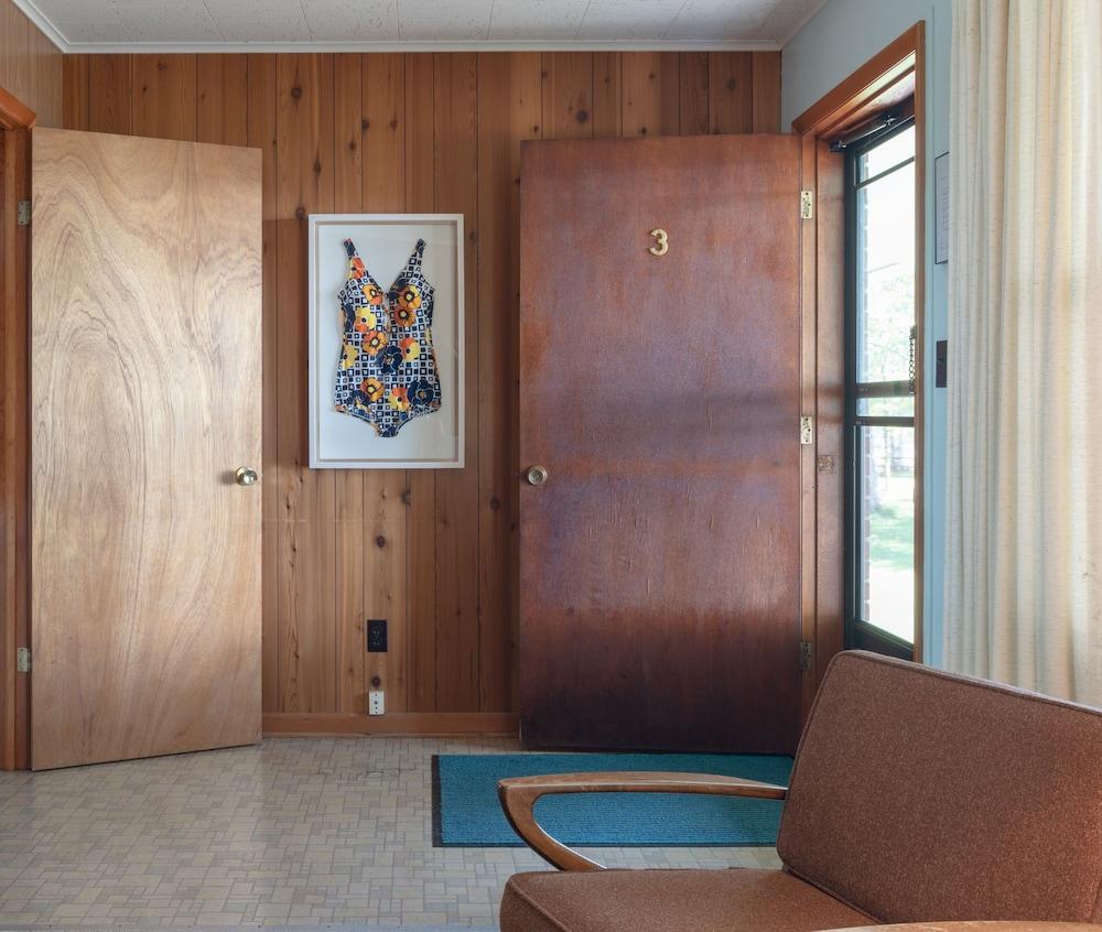 Historic Birch Lodge and Motel photo 3