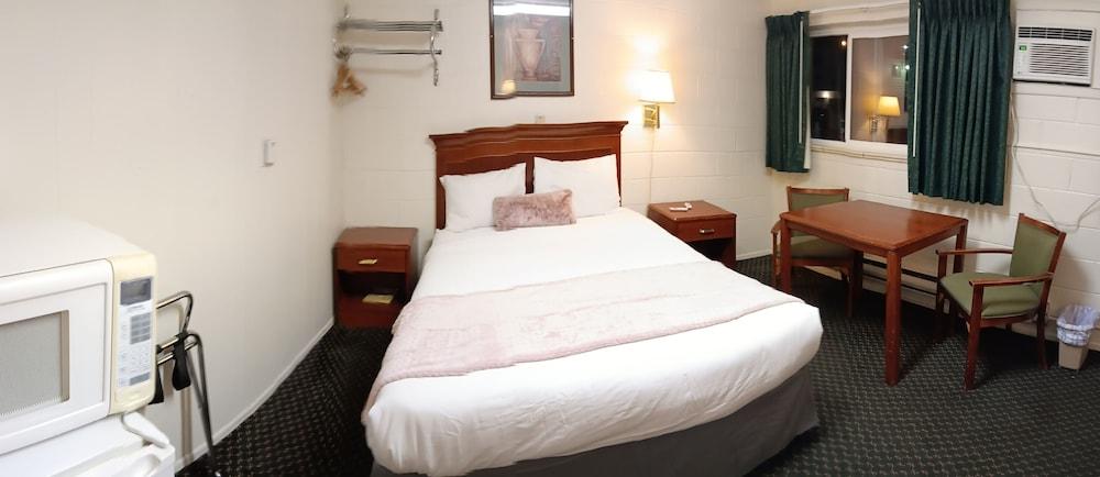 Travel Inn La Junta photo 3