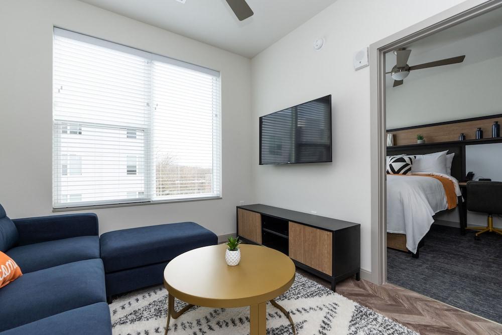 Yugo Guest Suites photo 21