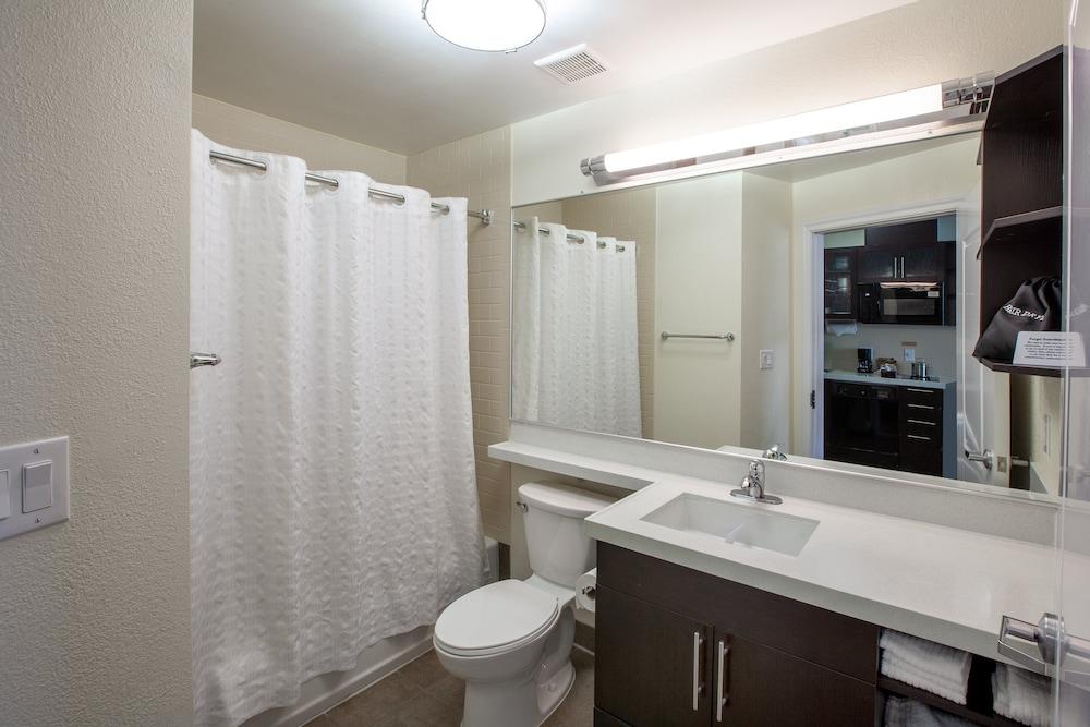 Candlewood Suites Houston North I45 by IHG photo 14