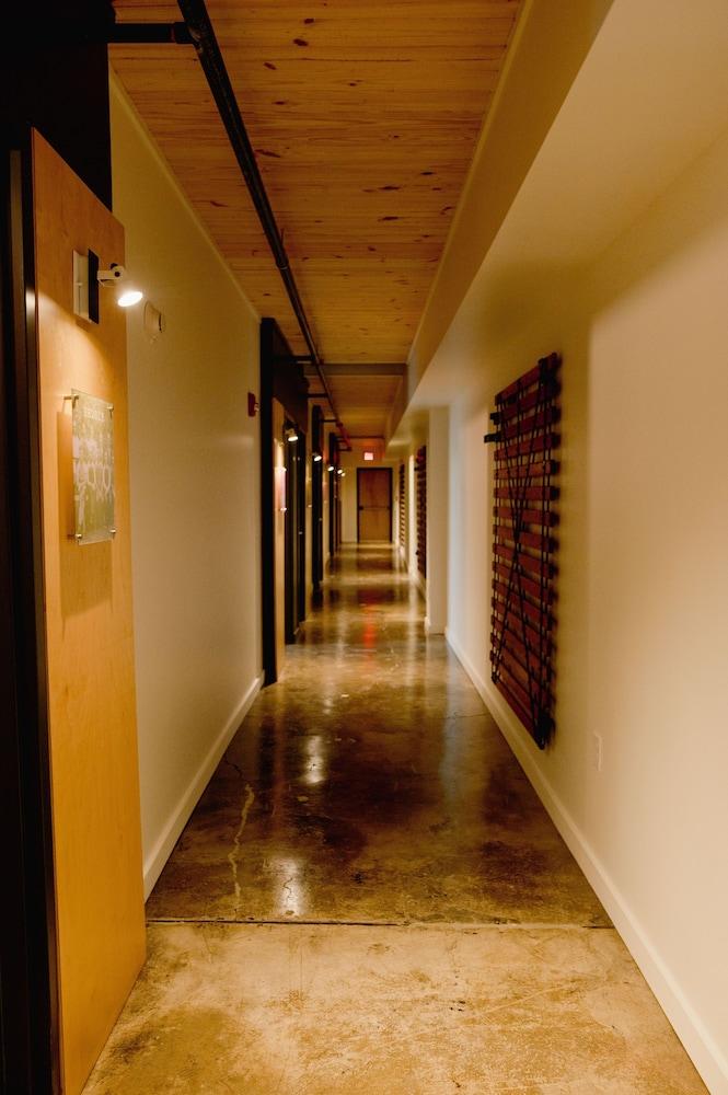 Loom Room Retreat photo 15