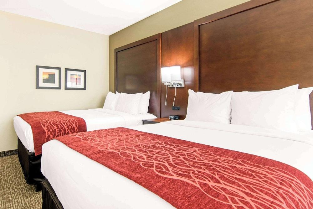 Comfort Inn & Suites Independence photo 17