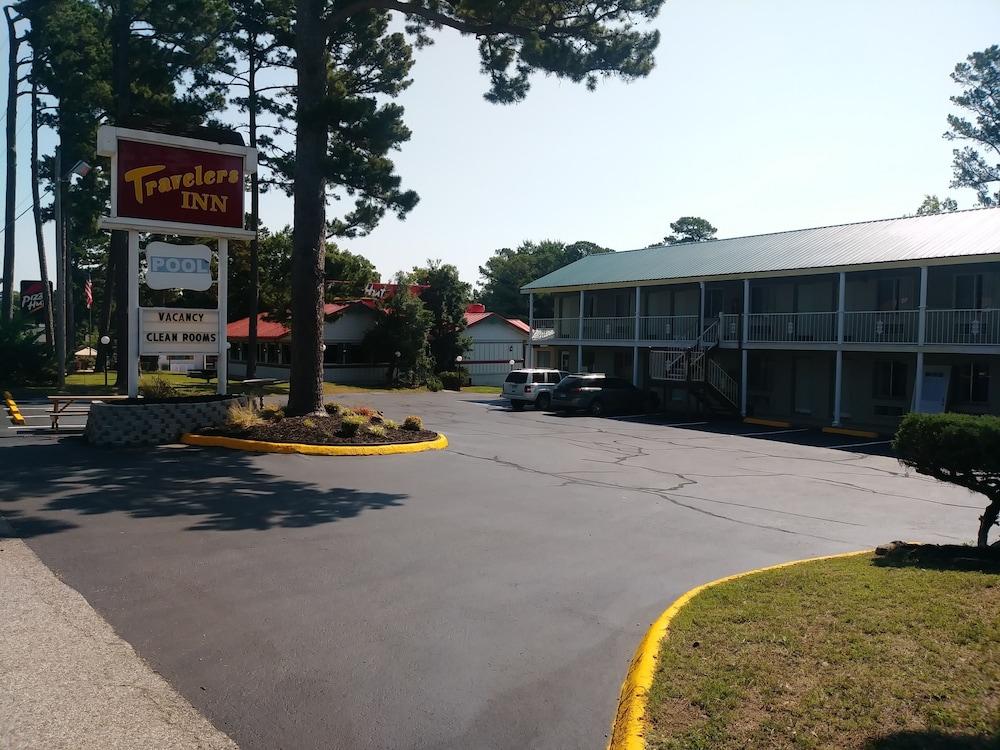 Travelers Inn photo 47