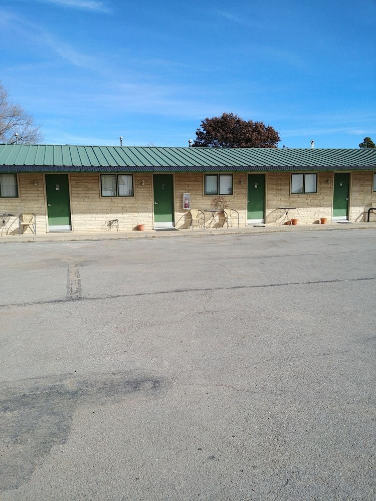 Cactus Inn photo 1