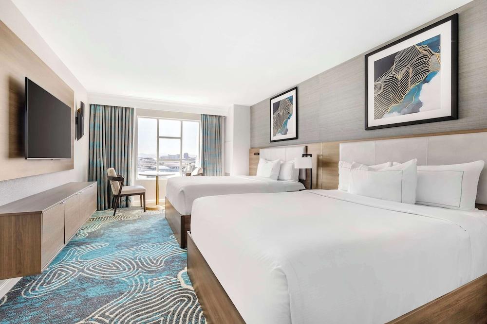 Hilton Grand Vacations Club Paradise Las Vegas photo 7