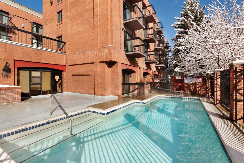 Shadow Ridge by All Seasons Resort Lodging photo 6
