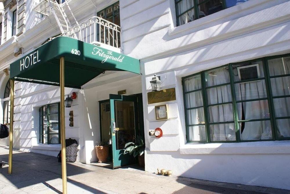 Fitzgerald Hotel photo 1