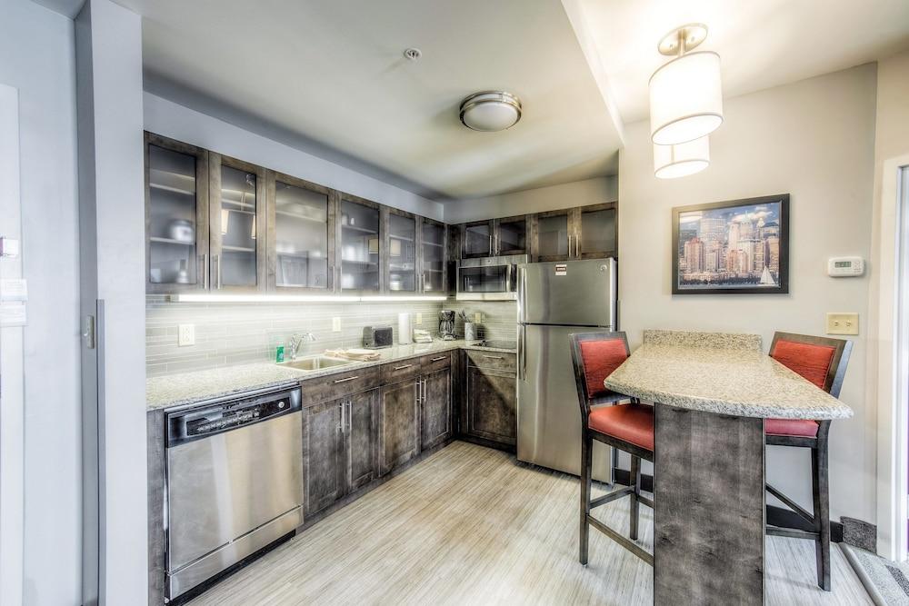 Staybridge Suites Columbus Univ Area - OSU by IHG photo 37